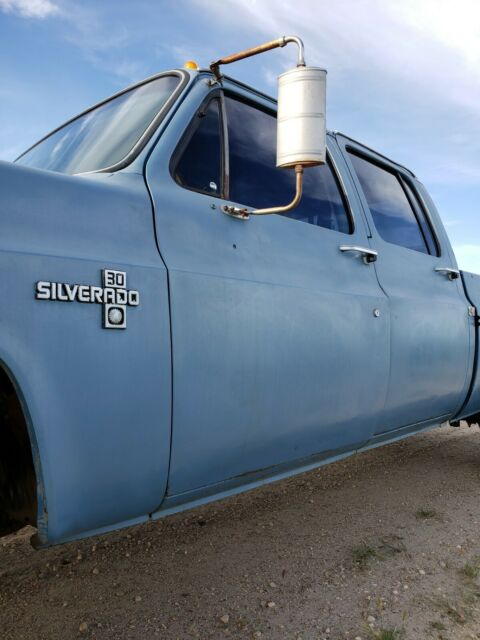 1983 Chevrolet k30 Silverado - photo 5