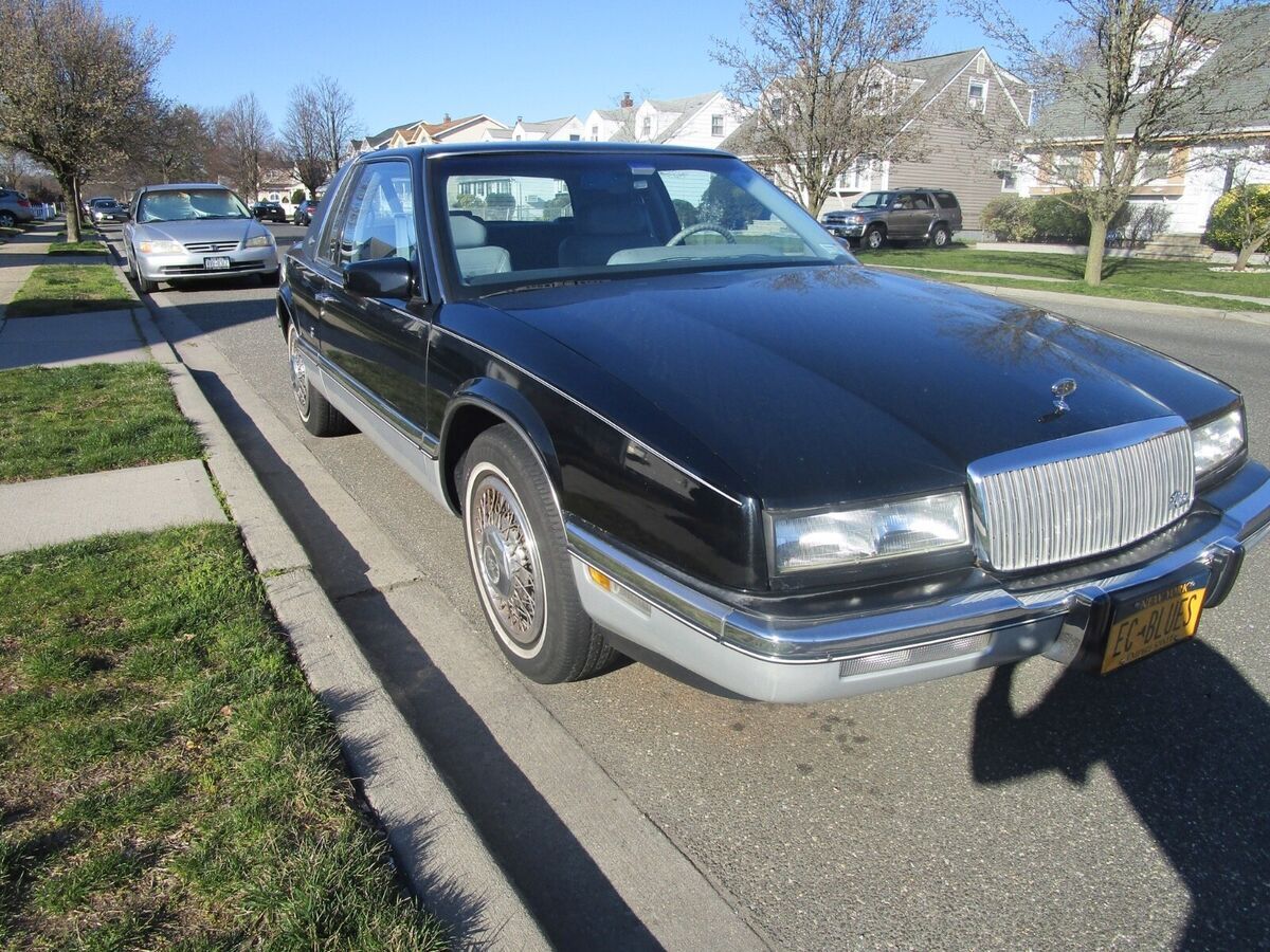 1990 Buick Riviera - photo 4