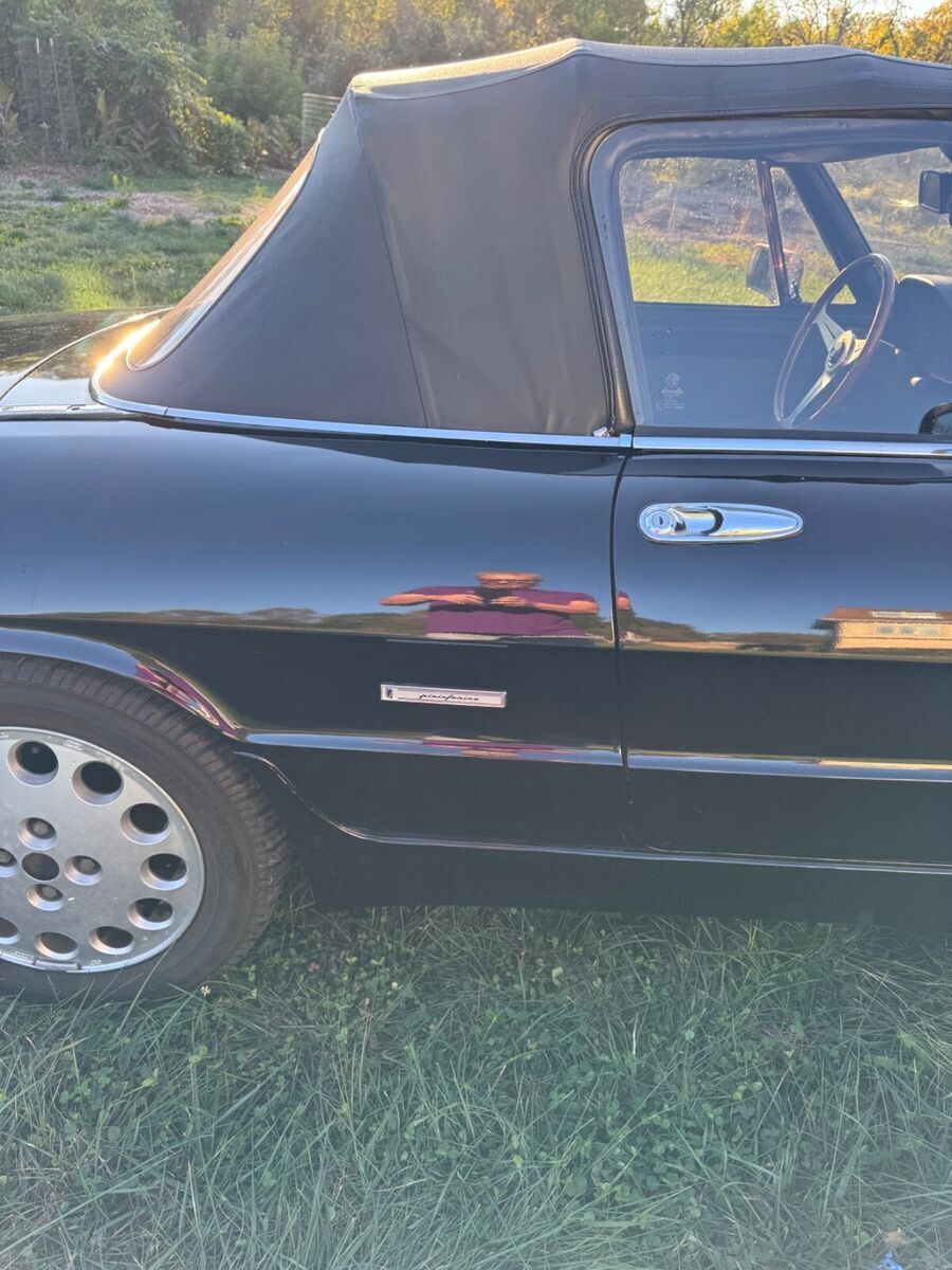 1988 Alfa Romeo Spider Quadrifoglio with 99,132.00 original miles - photo 12