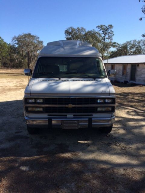 1993 Chevrolet G20 Van Tan - photo 13