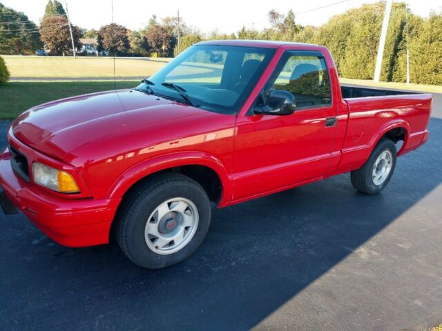 !994 GMC Sonoma 4cyl 5 spd air conditioning Great Condition 1994 GMC Sonoma