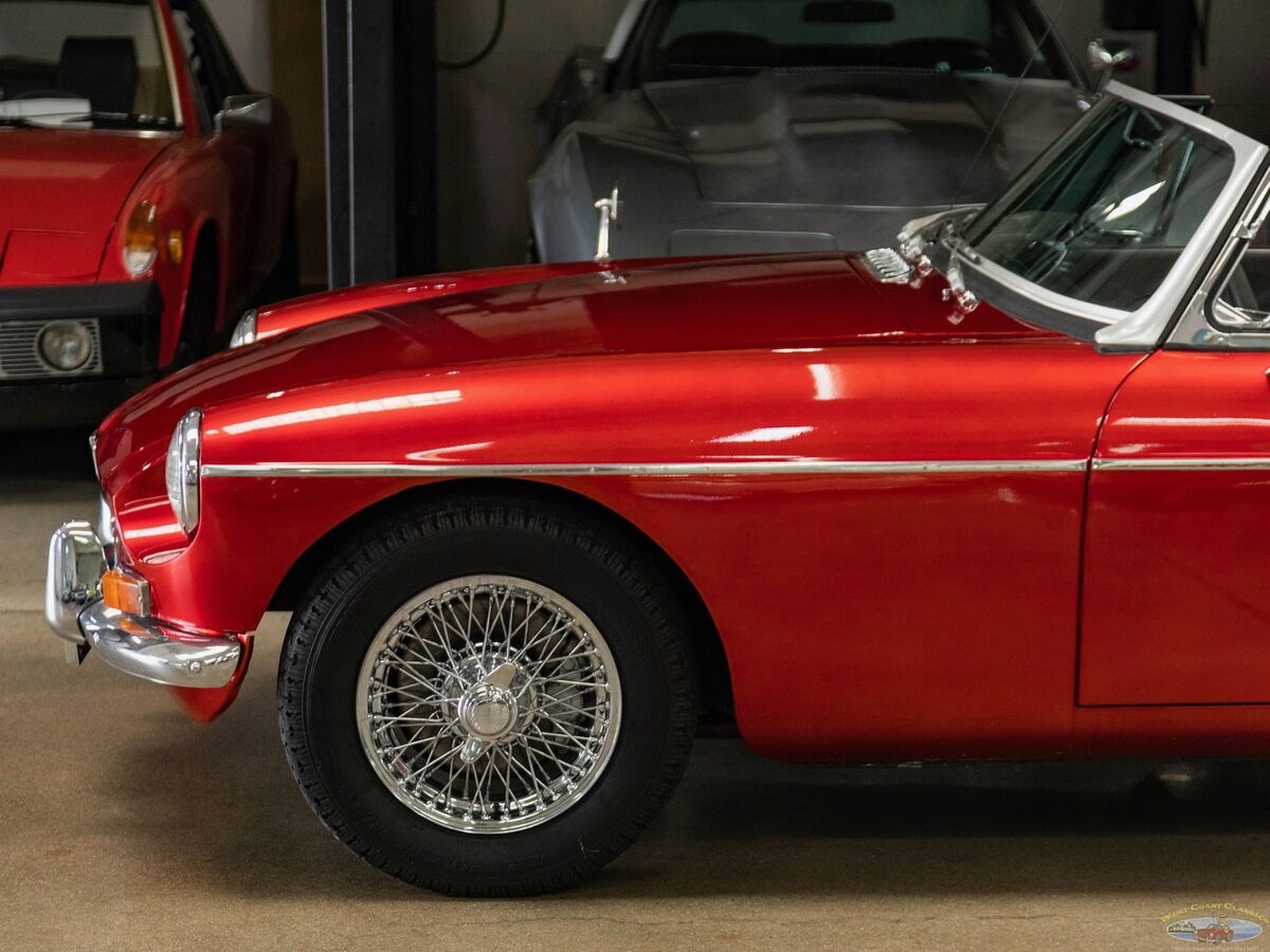 1969 MG MGB Mark II Convertible - photo 5