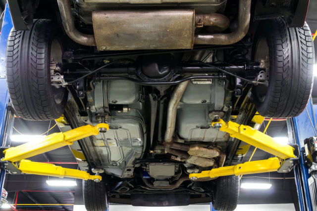1990 Chevrolet Camaro IROC Z28 - photo 4