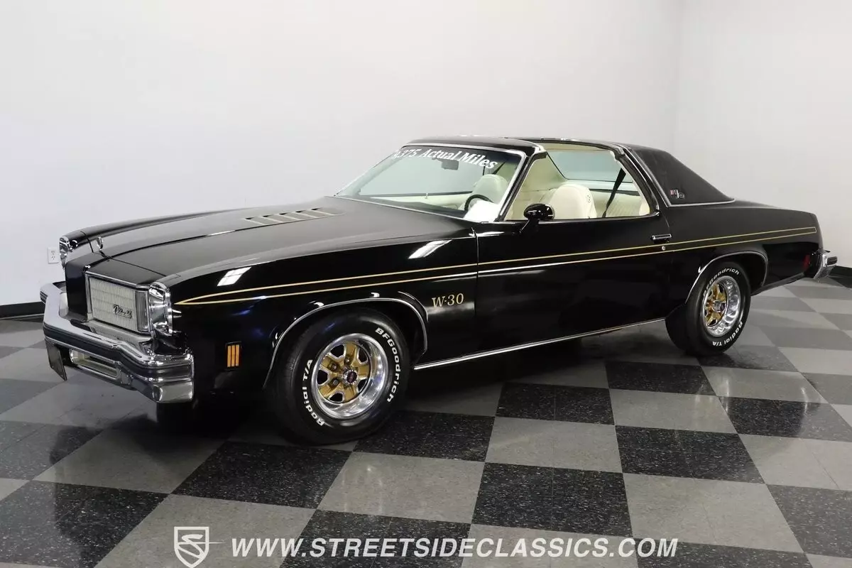 1975 Oldsmobile Cutlass Hurst/Olds W-30 - photo 6