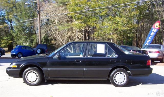 1989 Honda Accord LXi 1-OWNER 5-SPEED 2.0L FUEL INJ COLD A/C ROCK SOLID - photo 6