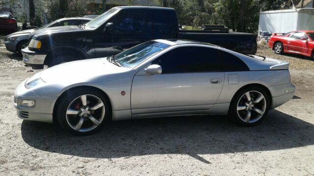 “A 1993- 300zx NA, 3.0L-5 speed coupe (T-tops) with a clear Florida owner title 1993 Nissan 300ZX NA (Turbo replica)