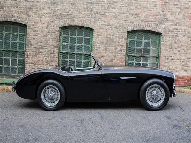 1956 Austin Healey 100-4 BN2 Convertible - photo 2