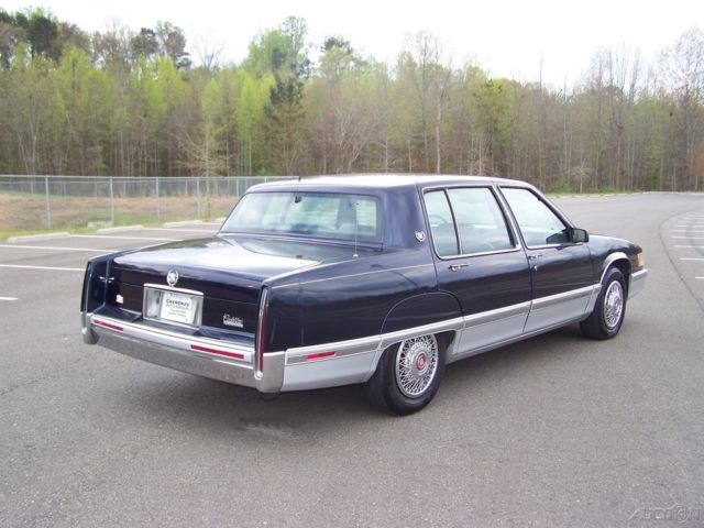 1992 Cadillac Fleetwood 60 SPECIAL 94K FACTORY EXT LENGTH BODY PERSONAL LIMOUSINE - photo 2