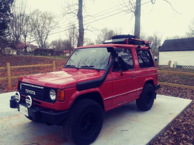 1987 Mitsubishi Montero - photo 2