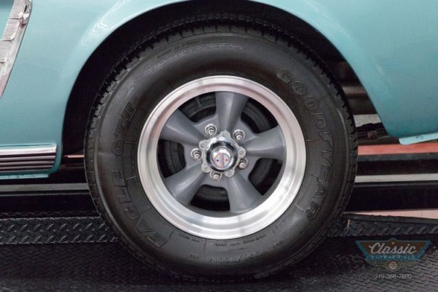 1965 Ford Mustang convertible show ready and correct to original - photo 9