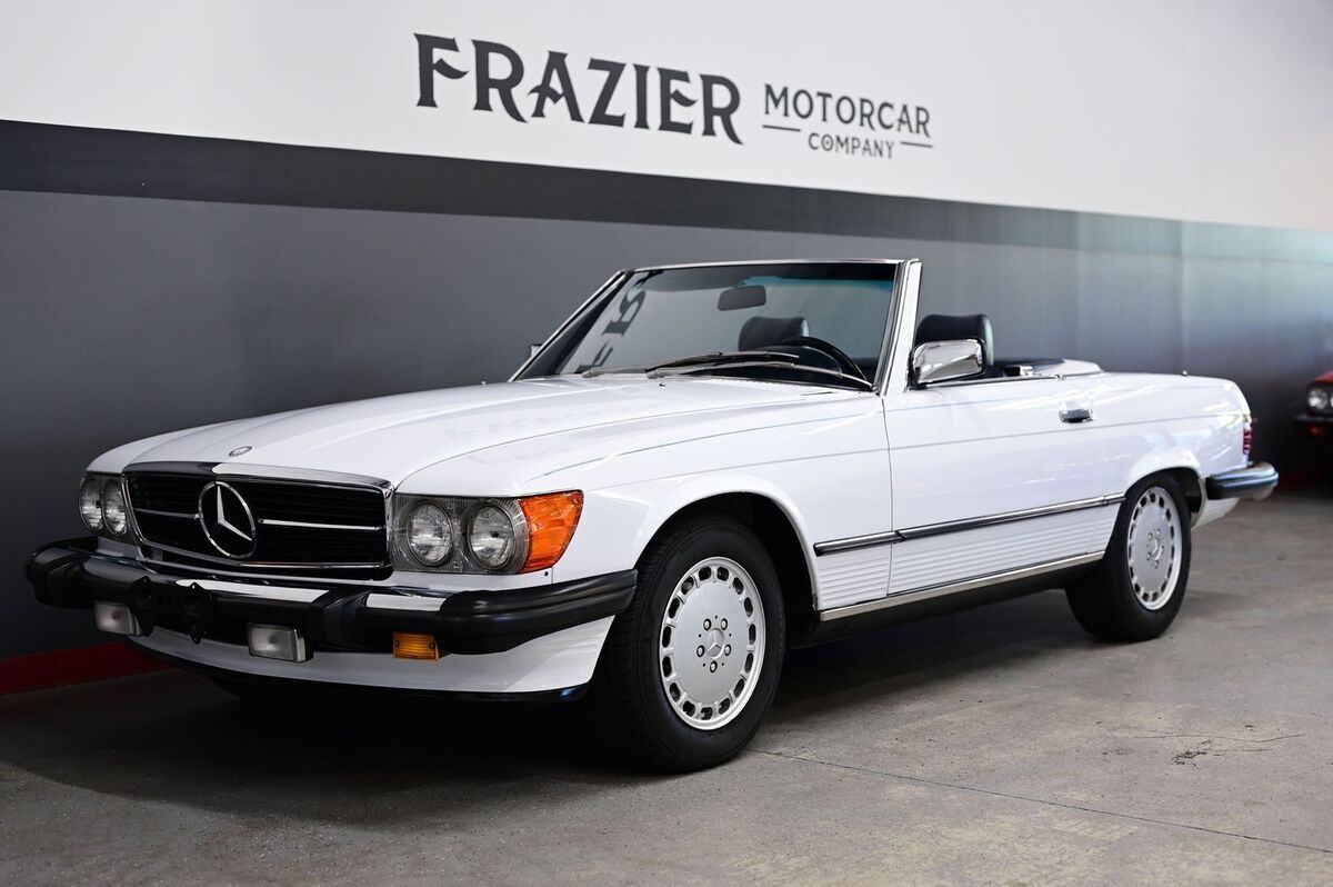 A CUT ABOVE!! This is an EXTRAORDINARY CONDITION 39368 mile original 560SL 1986 Mercedes-Benz 39368 mile 560SL