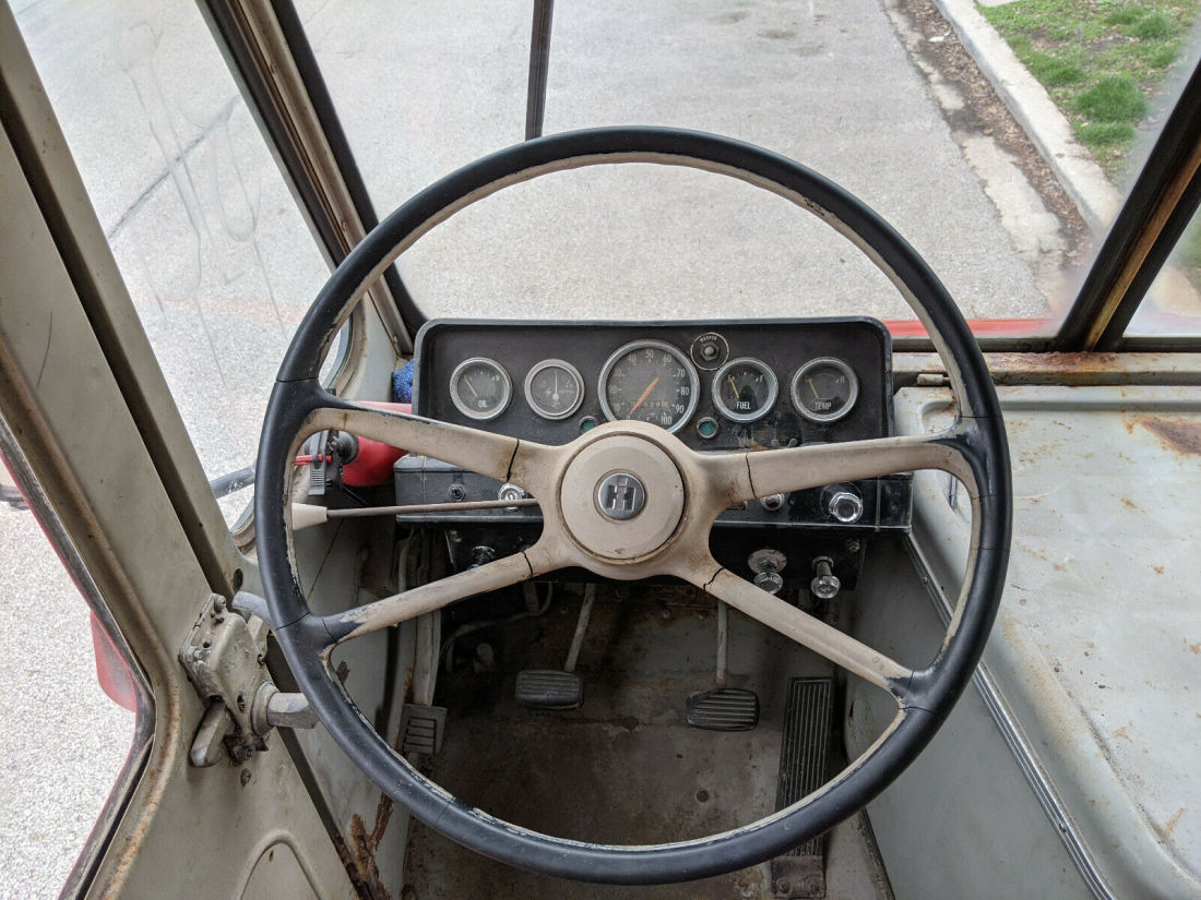 1968 International Harvester M800 - photo 4
