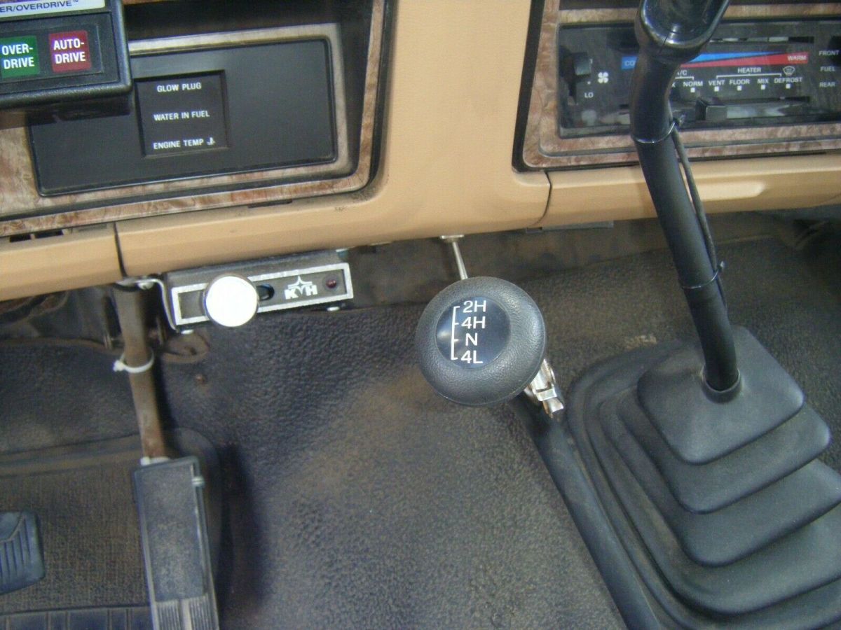 1985 Ford F-250 - photo 8