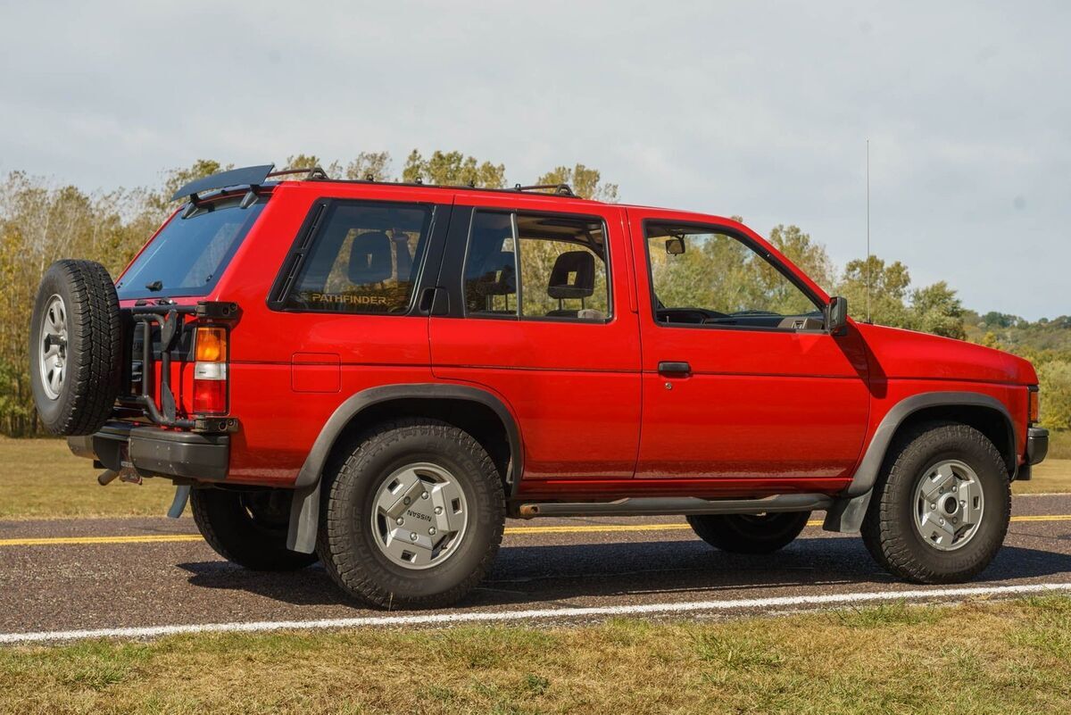 1991 Nissan Pathfinder 4x4 SE - photo 6