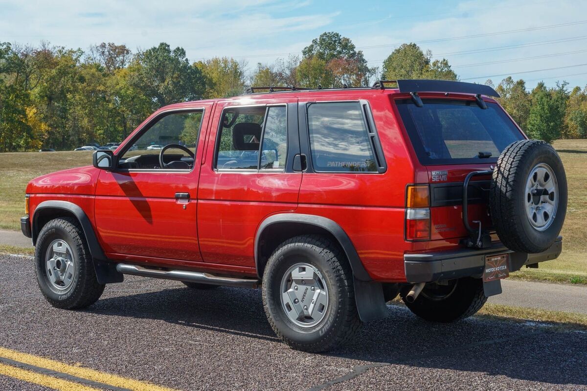 1991 Nissan Pathfinder 4x4 SE - photo 9