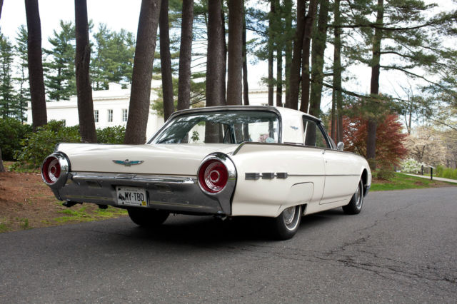 A near-perfect example. 40+ large, HD pictures inside! 1962 Ford Thunderbird