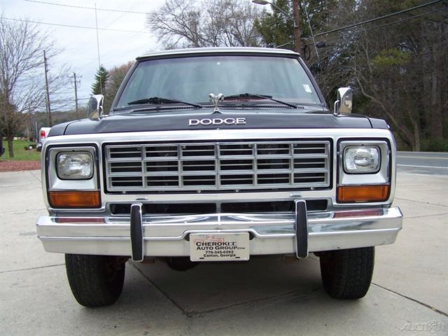 1983 Dodge Ramcharger 1-OWNER SE ROYAL 4X4 AC 5.2L V8 AUTOMATIC SEE PICS - photo 11
