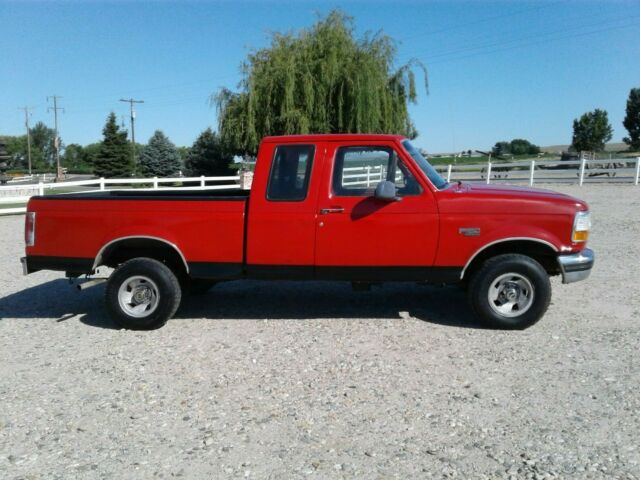 A new engine in and paint on an Extended Cab 4WD Truck 1993 Ford F-150 XLT
