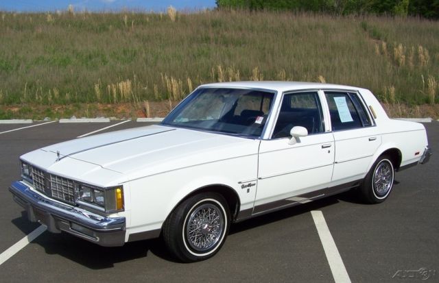 A PRISTINE 71K SURVIVOR ORG PAINT LOADED OLDS SEDAN 4DR NOT A 2DR COUPE OR 442 1984 Oldsmobile Cutlass SUPREME BROUGHAM ORG MILES 5.0L 307 4BBL V8 BEAUTY