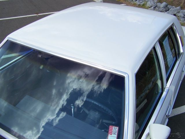 1984 Oldsmobile Cutlass SUPREME BROUGHAM ORG MILES 5.0L 307 4BBL V8 BEAUTY - photo 8