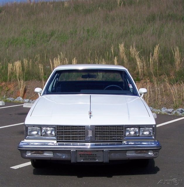 1984 Oldsmobile Cutlass SUPREME BROUGHAM ORG MILES 5.0L 307 4BBL V8 BEAUTY - photo 9