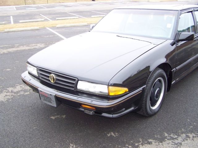1989 Pontiac Bonneville SSE 1-OWNER PWR SUNROOF ALL ORG BLACK CRUISER - photo 11