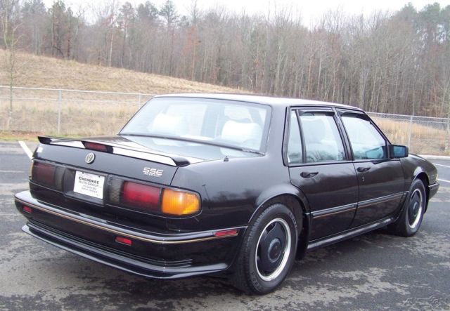 1989 Pontiac Bonneville SSE 1-OWNER PWR SUNROOF ALL ORG BLACK CRUISER - photo 4
