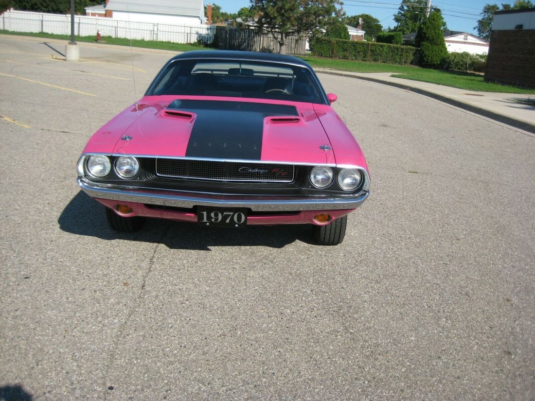 1970 Dodge Challenger R/T - photo 3