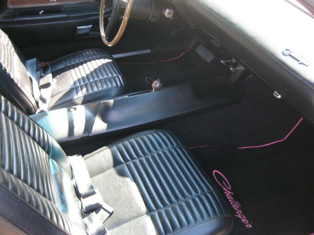 1970 Dodge Challenger R/T - photo 7