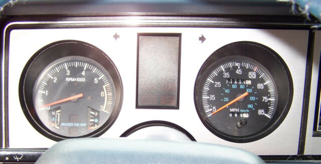 1987 Ford Bronco II 1-OWNER XLT 4X4 2.9L V6 5-SPEED VERY ORIGINAL WAGON - photo 10