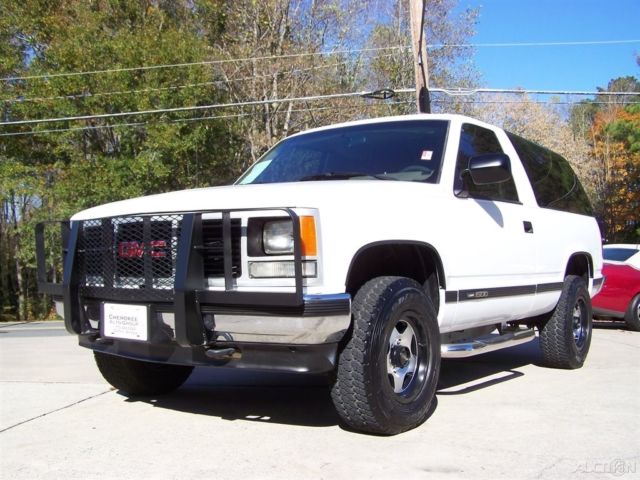 A SHARP ROCK SOLID 4WD ALLOYS CHEVY TAHOE SUBURBAN SISTER CHEVROLET K5 BLAZER CK 1993 GMC Yukon 1-OWNER 2DR 119K 4X4 COLD AC 5.7L 350 FUEL INJ K5 TYPE WAGON