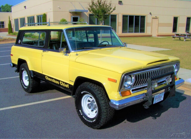 1977 Jeep Cherokee 1-OWNER CHIEF 2 DOOR S WIDE TRAC Z CODE 401 V8 4BBL 4WD - photo 4