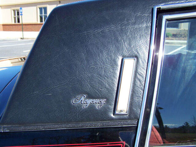 1981 Oldsmobile Ninety-Eight 98 REGENCY 68K BEAUTIFUL ORG COND SURVIVOR OLDS 4DR - photo 11