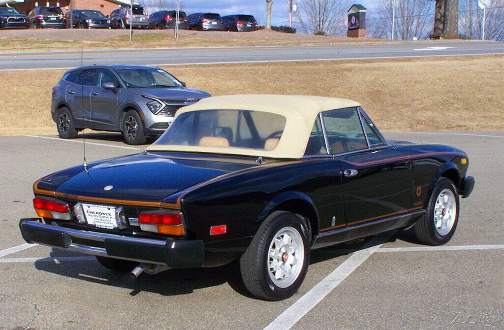 1982 Fiat 124 Spider 2000 44K 1 OF 700 TURBO'S 5-SPEED 124 SPIDER CONVERTIBLE - photo 4