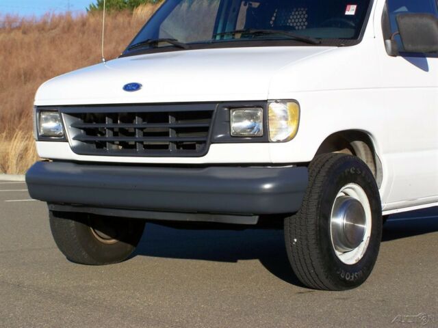 1993 Ford E-Series Van 1-OWNER 131K 7.3L DIESEL E350 1-TON V8 SHORT BODY WAGON - photo 11