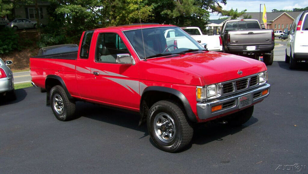 1994 Nissan Frontier 1-OWNER 146K XE 4WD 3.0L V6 5-SPEED COLD A/C KING CAB TRUCK - photo 8