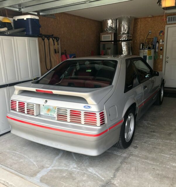 1991 Ford Mustang GT - photo 5