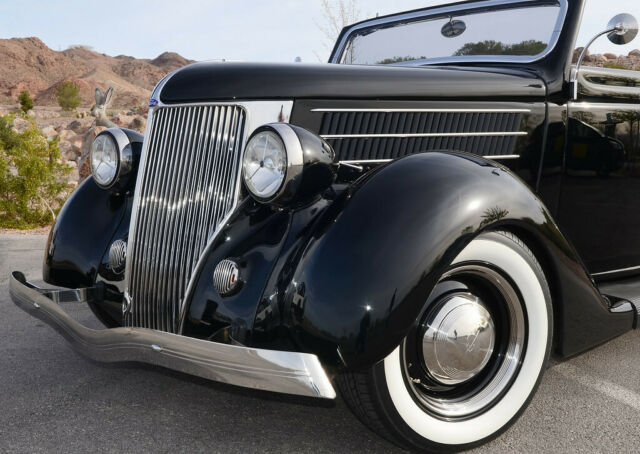 1936 Ford Cabriolet - photo 5