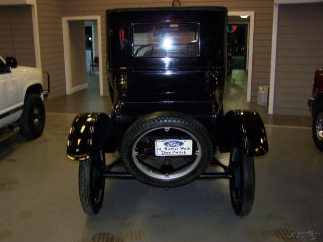 1925 Ford Model T DOCTORS COUPE 2DR ENCLOSED FULLY RESTORED PERFECT WOOD - photo 6