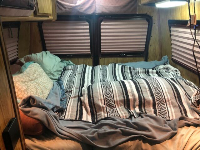 1990 GMC Vandura Camper van - photo 3