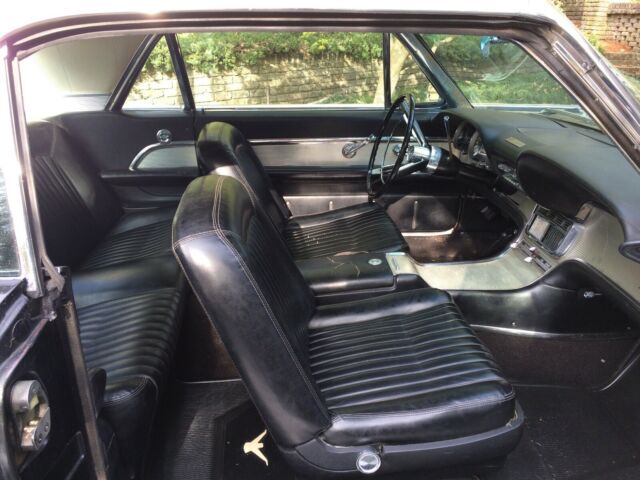 1961 Ford Thunderbird standard - photo 11