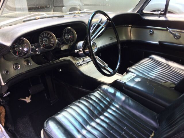 1961 Ford Thunderbird standard - photo 12