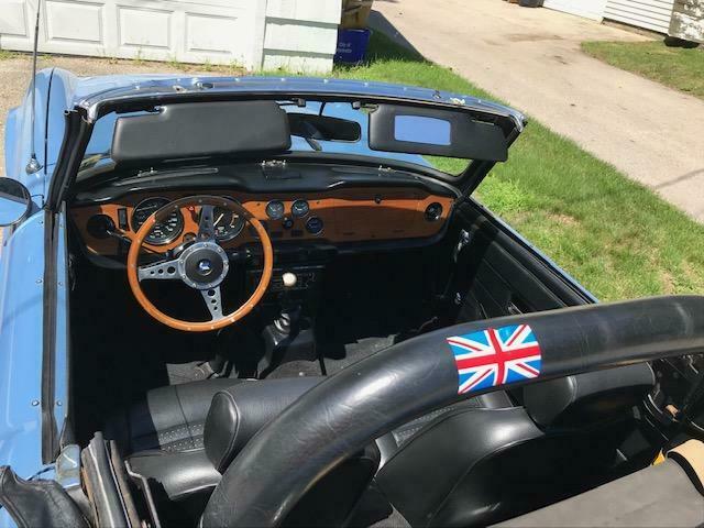 1975 Triumph TR-6 Convertible - photo 10