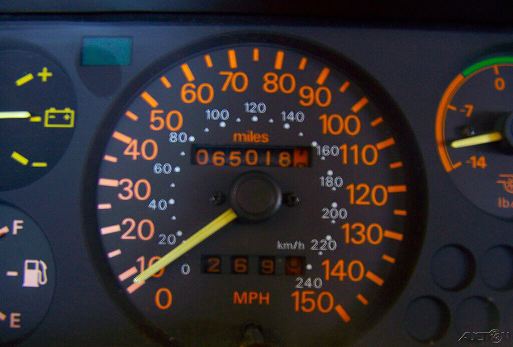 1984 Plymouth Conquest 65K 5-SPEED 2.6L FUEL INJ TURBO LEATHER COLD AC RWD COUPE - photo 7
