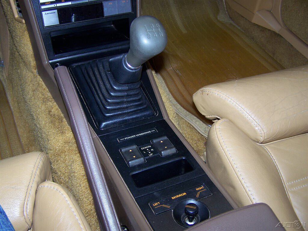 1984 Plymouth Conquest 65K 5-SPEED 2.6L FUEL INJ TURBO LEATHER COLD AC RWD COUPE - photo 9