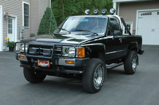 1986 Toyota Other 4X4 Pickup - photo 2