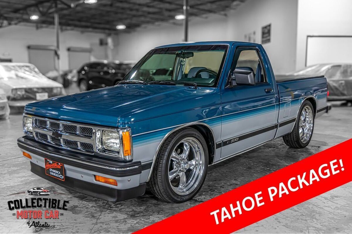 A Unique Blend of Style and Practicality 1993 Chevrolet S-10 TAHOE PACKAGE