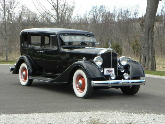 A wonderful investment 1934 Packard 1100 5 Passenger Sedan Eleventh Series 8