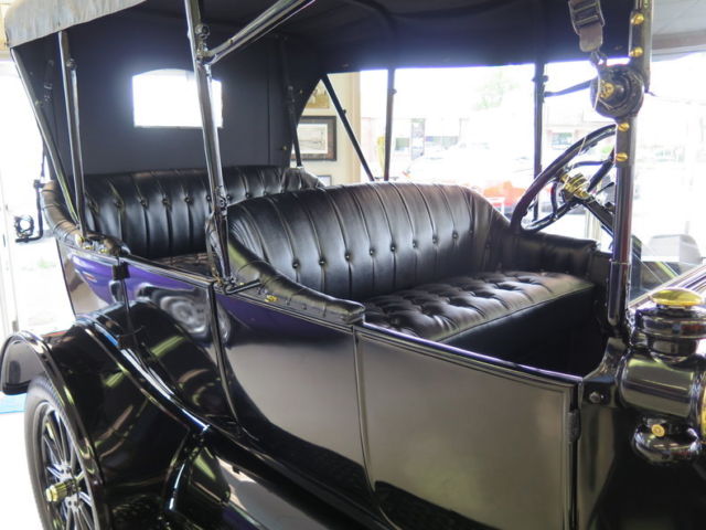 1915 Ford Model T - photo 12