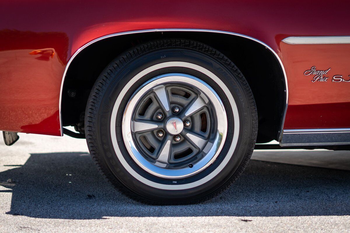 1977 Pontiac Grand Prix - photo 12